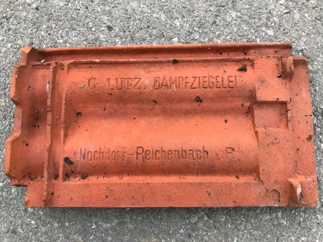 sonst14.jpg - Dachziegel der Dampfziegelei G. Lutz Hochdorf - Reichenbach a. F.