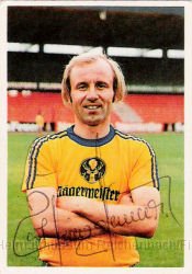 sport4.jpg - Fussball-Sammelkarte von 1978 des Reichenbachers Karl Heinz Handschuh im Trikot von Eintracht Braunschweig.